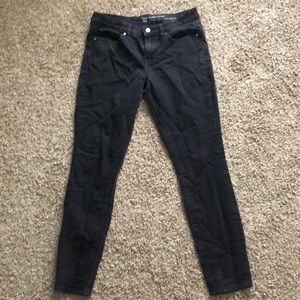 Black Gap skinny jeans